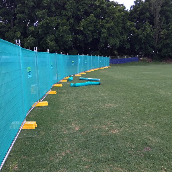 ready-fence-product-image-shade-cloth